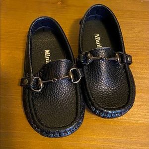 Minibella loafer toddler size 6